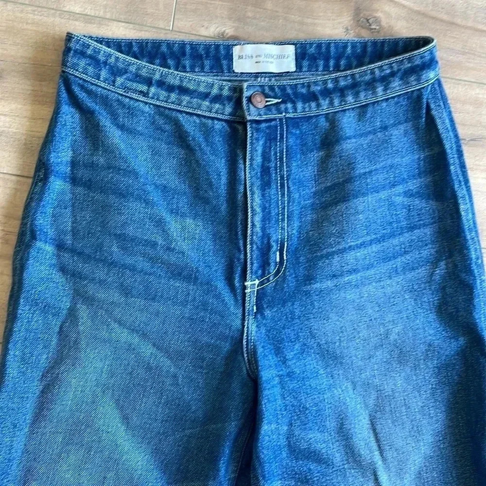 Bliss & Mischief Wide Leg Jeans Sz 3 - Picture 2 of 7